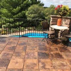 Cocoa Mélange concrete tile decking