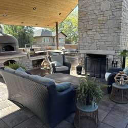 Cocoa Mélange luxury concrete patio decking